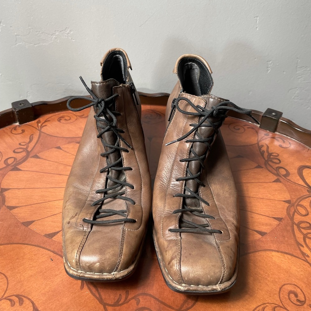 Vintage Brown Granny Boots
